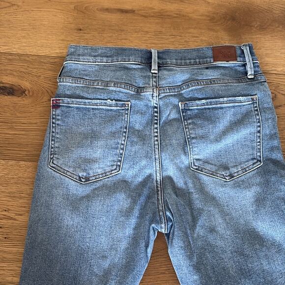 BDG Urban Outfitters EUC Twig High Rise Jenas size 28 - Picture 3 of 5